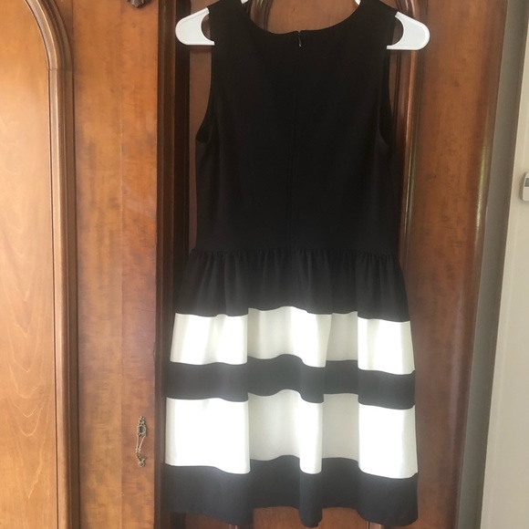 bar 111 Fit & Flare Party Dress👠🕶 - Picture 5 of 8